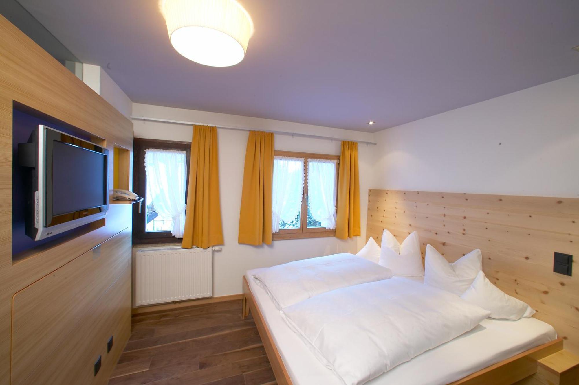 Familienhotel Mateera Gargellen / Montafon Exteriör bild