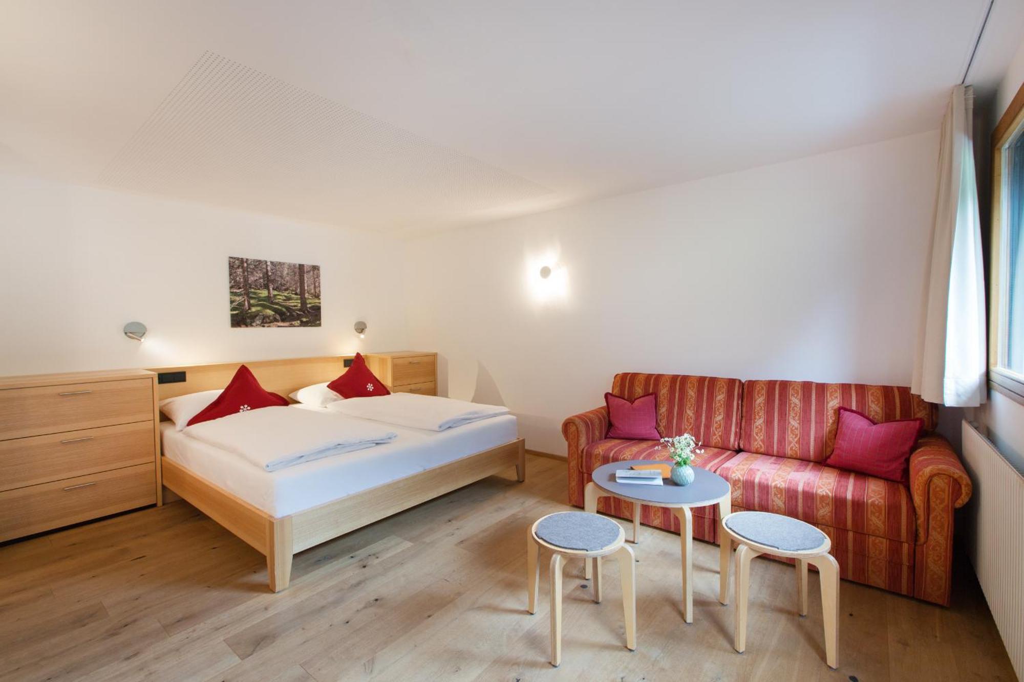 Familienhotel Mateera Gargellen / Montafon Exteriör bild